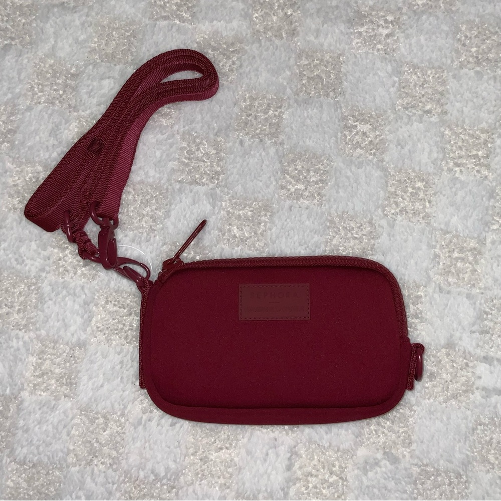 SEPHORA X DAGNE DOVER Limited-Edition Mara Neoprene Phone Sling Burgundy